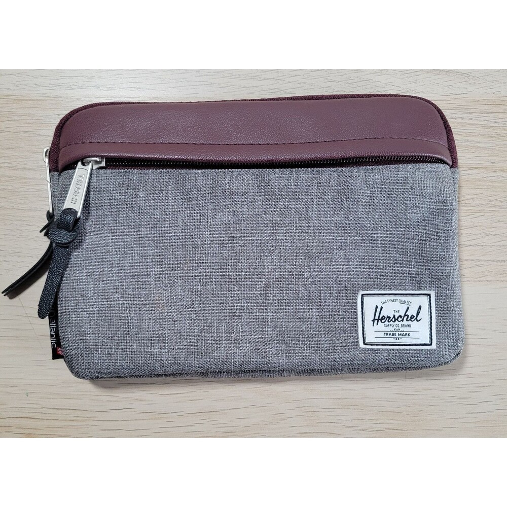 Herschel Supply Make Up Bag Virgin Atlantic Toiletry Cosmetic Zip Pouch Gray